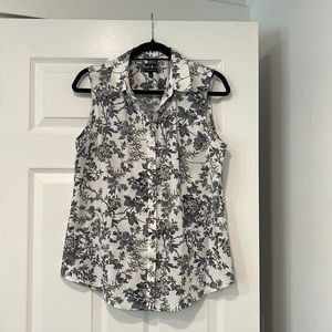 Sleeveless button down shirt